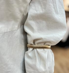 SAHARA SLEEVE HOLDERS GOLD BOW19