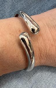 TWIN DROP BRACELET SILVER BOW19