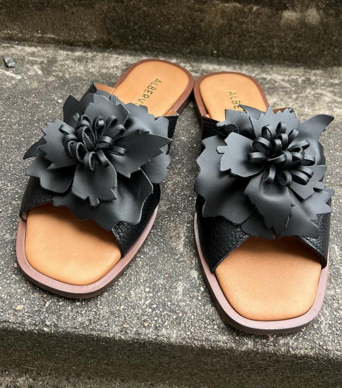 VENDELA SLIP-IN SANDAL BLACK ALBERVILLE