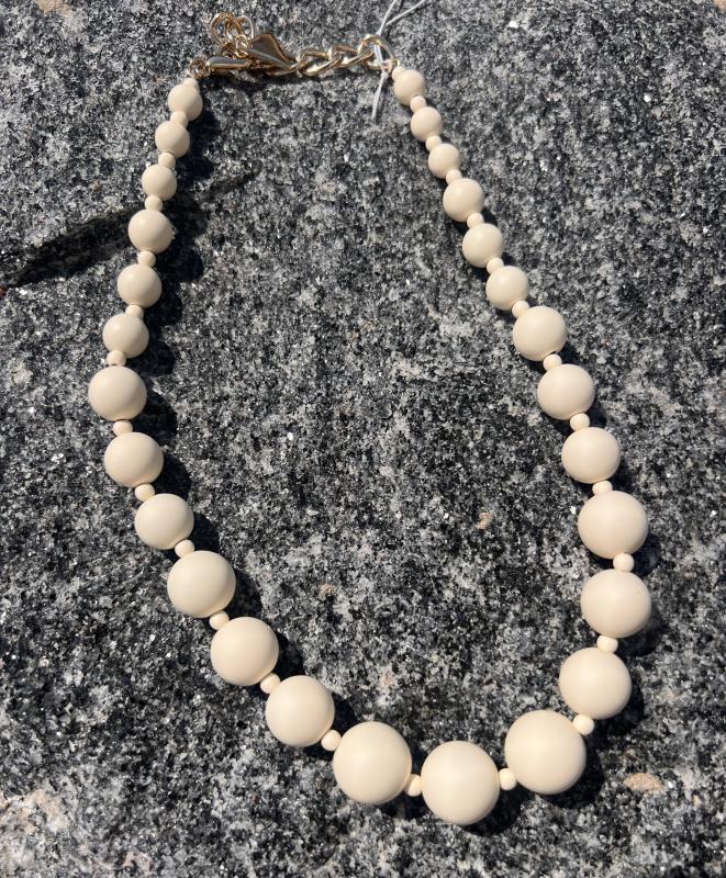 BIG BEAD NECKLACE CREME BOW19