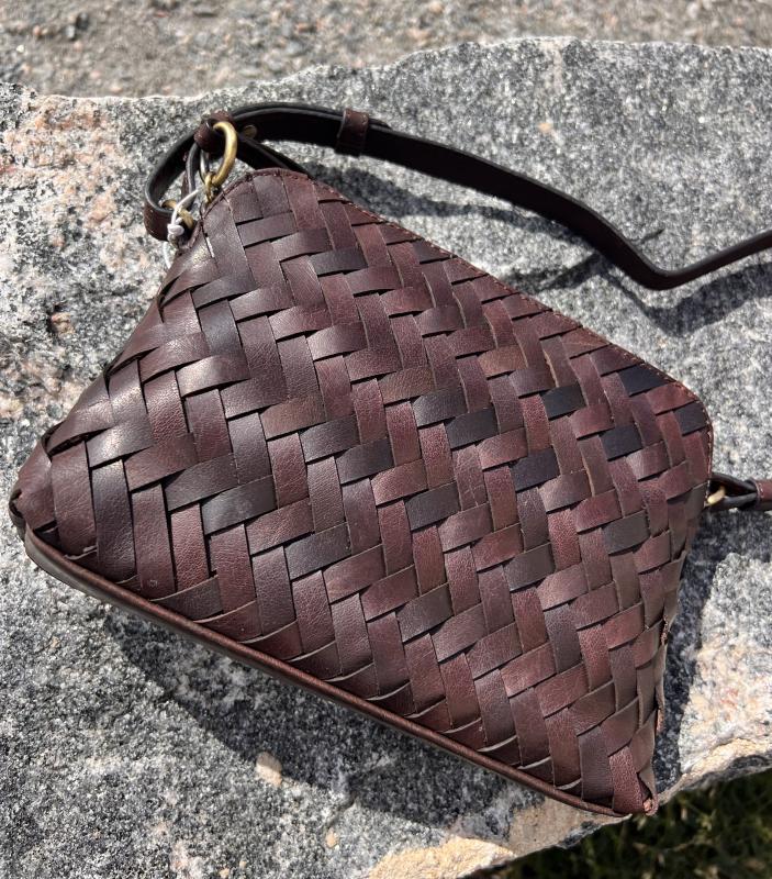 IDUN BAG DARK BROWN SADDLER