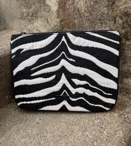DAY ZEBRA POUCH BLACK DAY ET