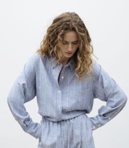 BOLD SHIRT DENIM BLUE WHITE STRIPE A PART OF THE ART