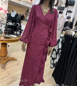 KITA DRESS BURGUNDY DRY LAKE