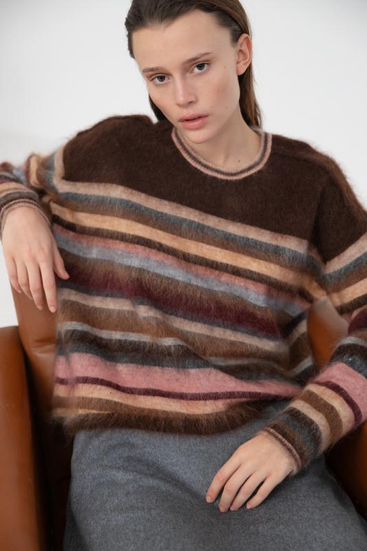 BOLDETTE SWEATER GARNET MULTI PROJECT AJ117