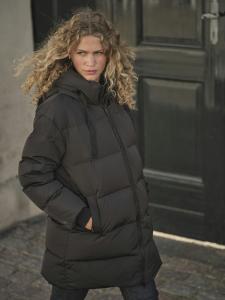 MMNOVA AVON DOWN JACKET BLACK MOSMOSH