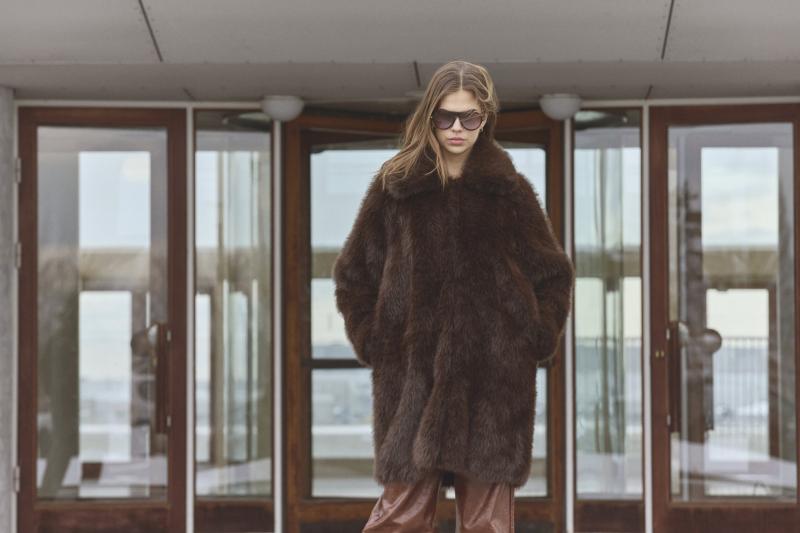 AIKOCC FURRY COAT DARK BROWN CO'COUTURE