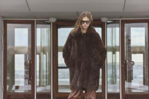 AIKOCC FURRY COAT DARK BROWN CO'COUTURE