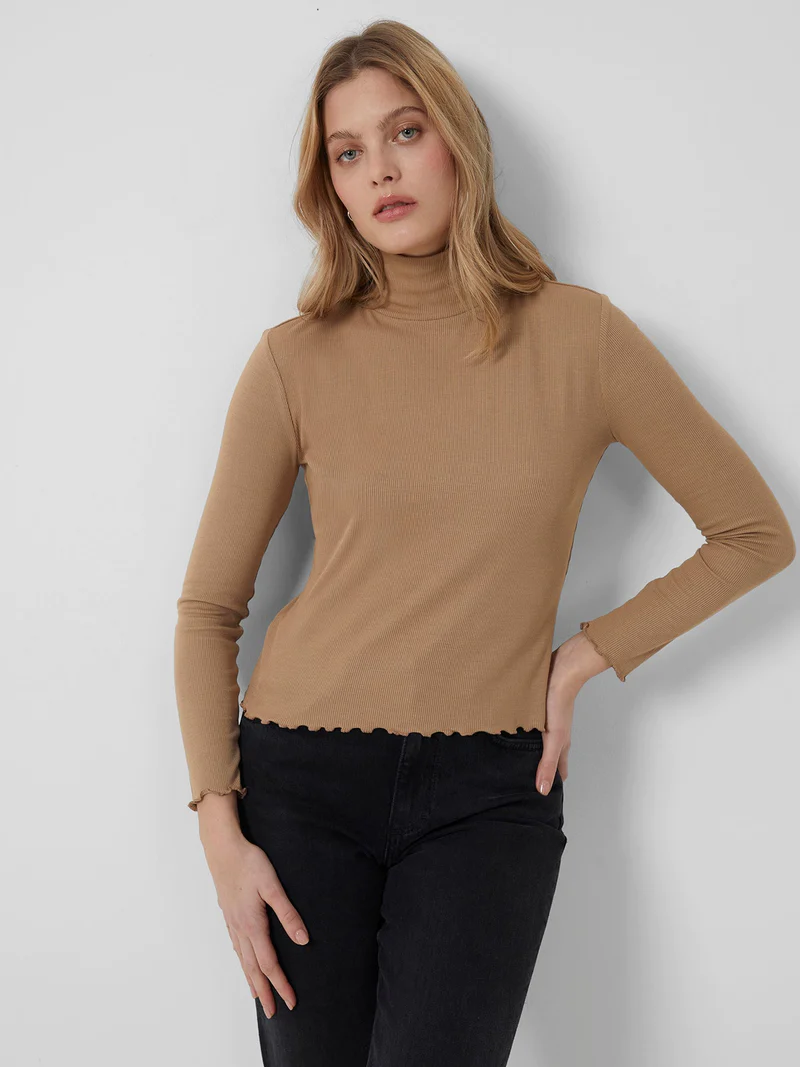 TAM RIBBED HIGH NECK JERSEY TOP CAMEL FRENCH CONNECTION