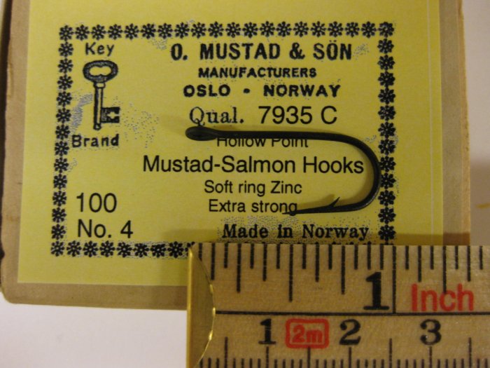 Mustad 7935C No.4 Salmon Round