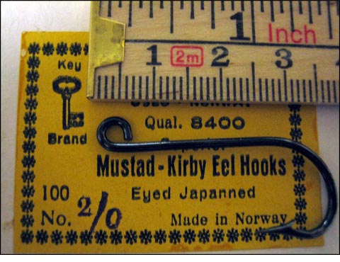 Mustad 8400 No.2/0 Kirby Eel