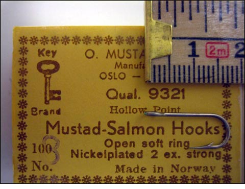 Mustad 9321 No.8 Salmon