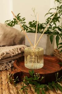 Doftpinnar Amber & Tonkabean 170ml