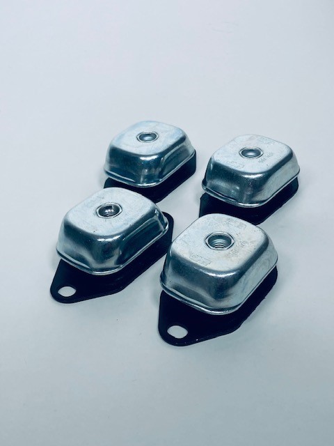 Motorkuddar till Kubota 902 3-cyl