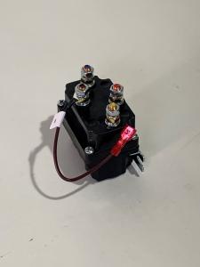 Relä/kontaktor till vinsch och tipp.