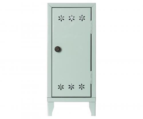 Garderob med 3 galgar, mint