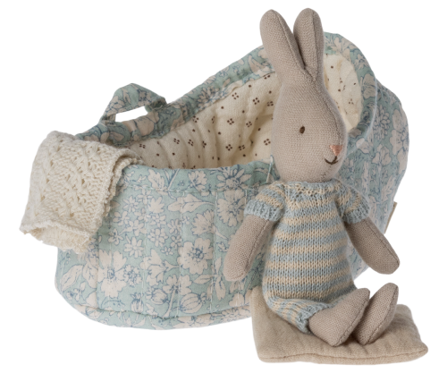 Rabbit in carry cot, Micro