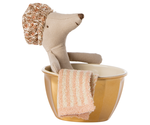 Wellness mouse, big sister