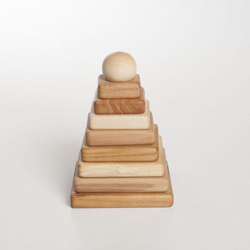 Stapelpyramid, Natur