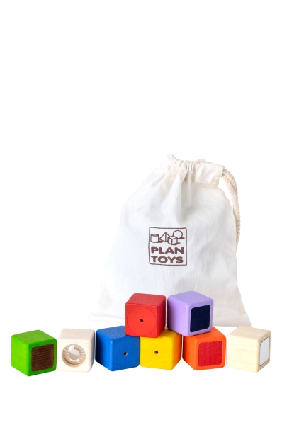 Aktivitets klossar i trä - Plantoys