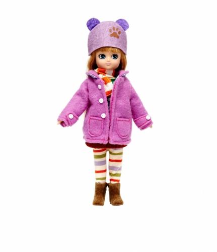 Lottie Autumn leaves