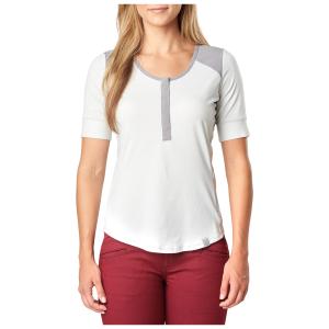 Willow Henley | PebbleHr | L
