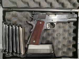 Les Baer 9x19 - Säljuppdrag Bull-pipa, 6st magasin