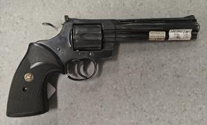 Colt Python .357mag 6tum Årsmodell -83