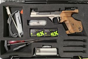 Feinwerkbau AW93 med XS-rinkkolv - Försäljningsuppdrag