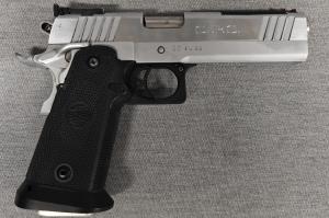 SPS Pantera .40S&W - Säljuppdrag - ca 6k skott - 5st magasin