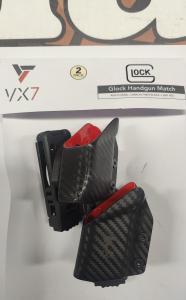 VX7 Magpouch 2st | Glock Right hand | Black CF/Red |