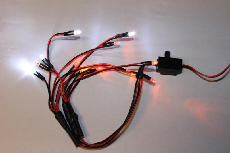 LED lampor 12 st. 3mm med strömbrytare HobbyDetails