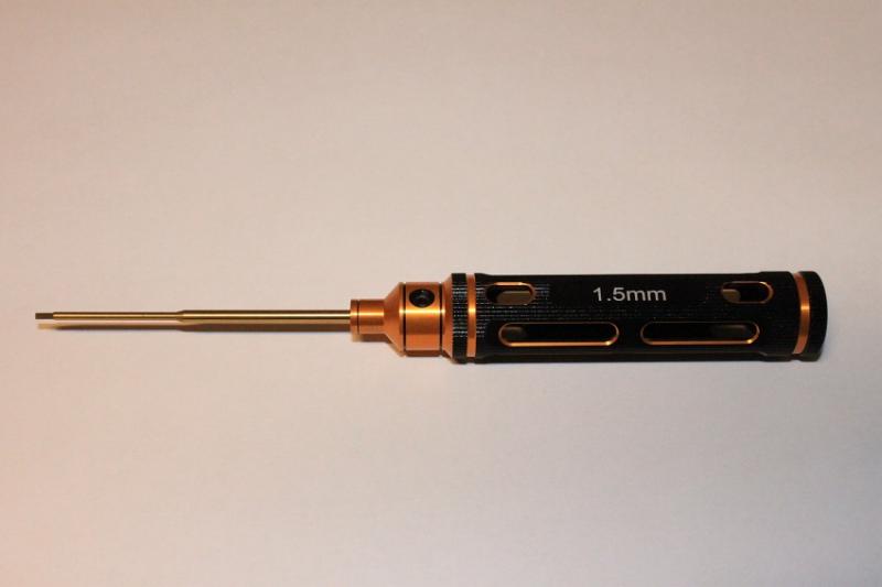 Insexmejsel 1.5mm Guld/Svart Titanförstärkt klinga