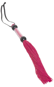Mjuk latexpiska där trådarna känns som gummiband. Bra snärt.
