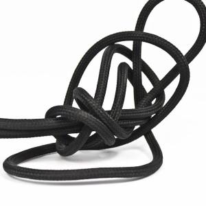 Svart textilsladd ojordad kabel. Finns i flera olika längder.