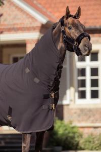 Fleecetäcke Med Hals Eskadron Heritage Black Truffle