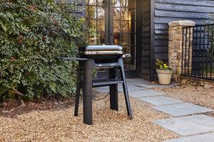 Lumin Elgrill med stativ