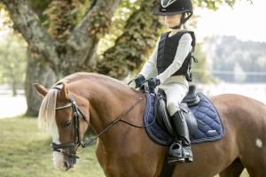 Hjälptygel "Molly" Svart Shetland