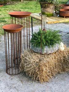 Pedistal rostfat 40*40*92cm