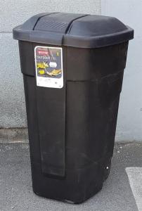 Fodertunna Svart Livsmedelkvalitet 110L