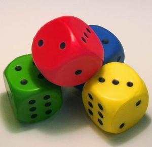 Tärningar mjuka 4 cm   4-pack