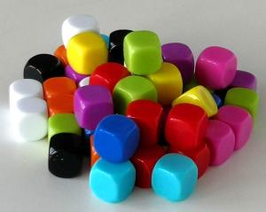 Omärkta färgtärningar, 16 x 16 mm, 50-pack