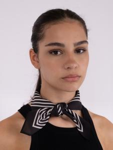 Judy Line Scarf Small