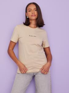Desmos T-shirt Almond
