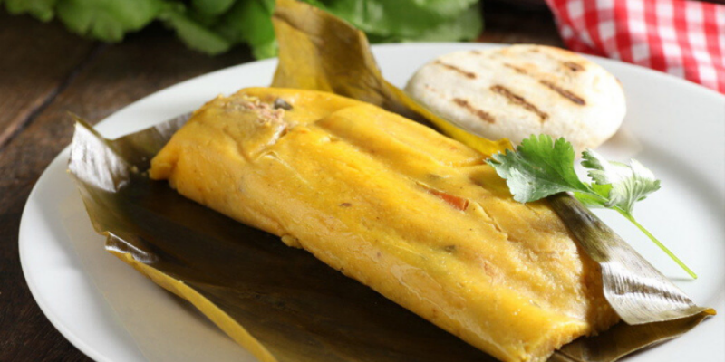 TAMAL VALLUNO