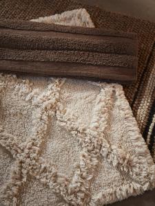 Svanefors Ravi Matta Offwhite 70x140cm