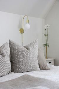 Vägglampa Mässing Globen Lighting Grace 50cm