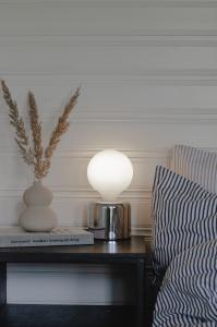 Lampfot Krom E27 Star Trading Glans 10cm