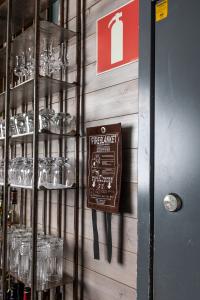 Kosta Linnewäfveri Brandfilt Mocka Vit