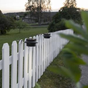 Vägglykta Solcell Svart Star Trading Fency